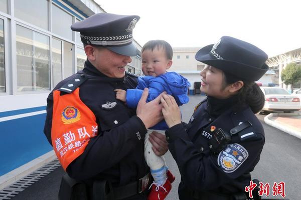 包青天 真假包公_风油精伤不伤车漆